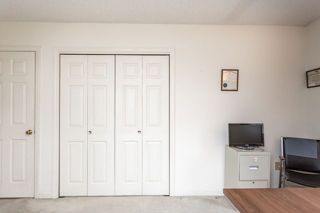 280 Huttleston Ave, Fairhaven, MA 02719