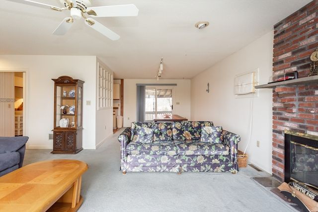 280 Huttleston Ave, Fairhaven, MA 02719