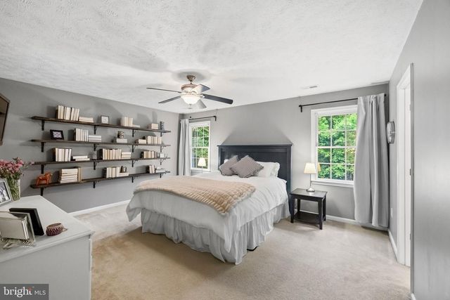 8427 TOMPKINS DR, King George, VA 22485