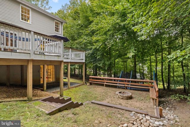 8427 TOMPKINS DR, King George, VA 22485