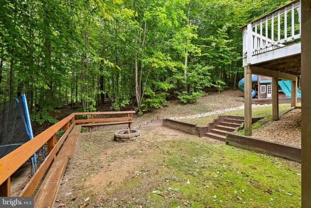 8427 TOMPKINS DR, King George, VA 22485