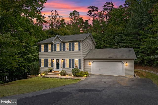 8427 TOMPKINS DR, King George, VA 22485