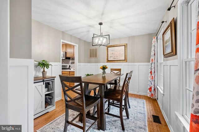 8427 TOMPKINS DR, King George, VA 22485