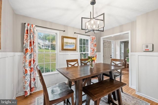 8427 TOMPKINS DR, King George, VA 22485