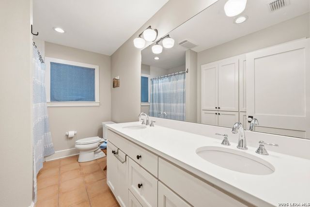 2 La Mesa, New Braunfels, TX 78130