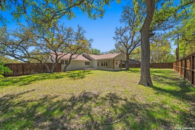 2 La Mesa, New Braunfels, TX 78130