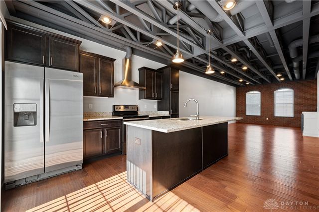 516 E 2nd Street, Dayton, OH 45402