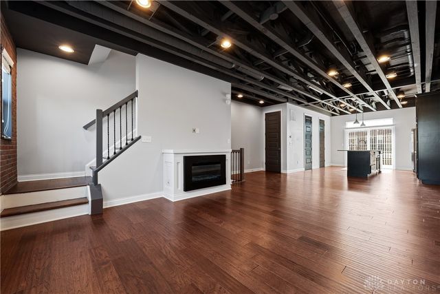 516 E 2nd Street, Dayton, OH 45402