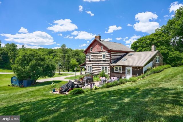 7923 MAIN ST, Glenville, PA 17329