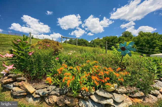 7923 MAIN ST, Glenville, PA 17329
