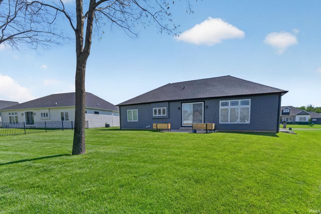 54761 Salem Farms Court, Osceola, IN 46561