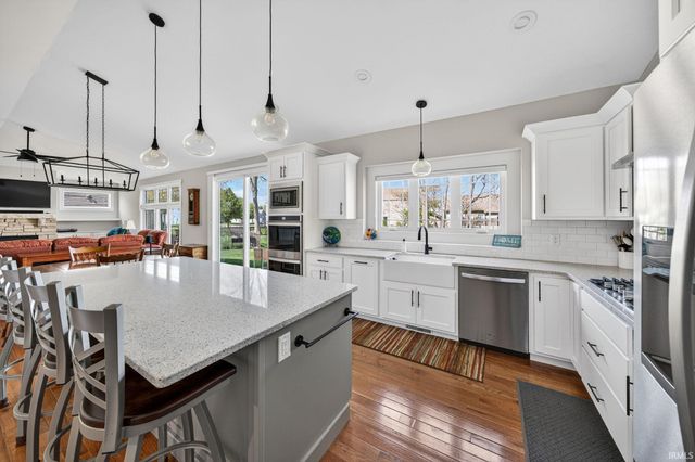 54761 Salem Farms Court, Osceola, IN 46561