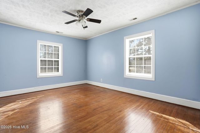 205 N Thompson Street, Whiteville, NC 28472