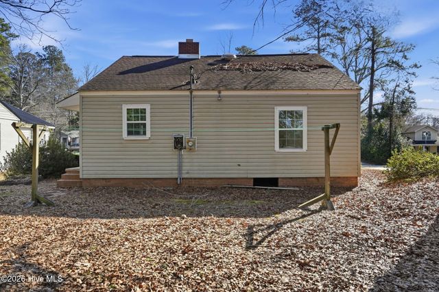 205 N Thompson Street, Whiteville, NC 28472