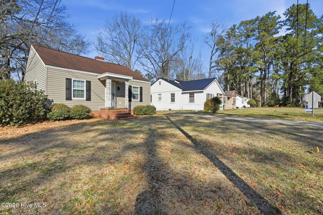 205 N Thompson Street, Whiteville, NC 28472