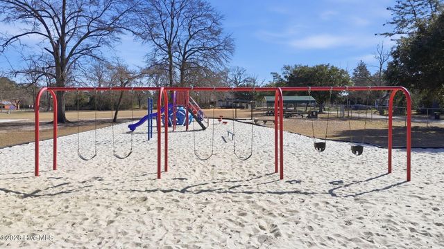 205 N Thompson Street, Whiteville, NC 28472