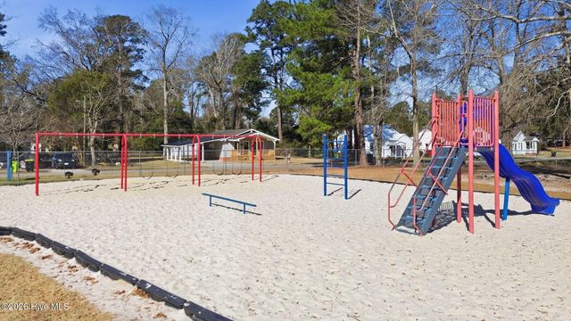 205 N Thompson Street, Whiteville, NC 28472