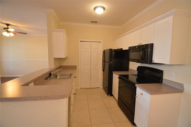 852 GRAND REGENCY POINT 100, Altamonte Springs, FL 32714