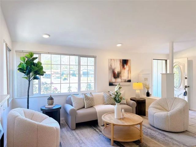 2930 Treefern, Duarte, CA 91010