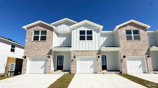 2395 Cliff Hollow Cir, Gulf Breeze, FL 32563