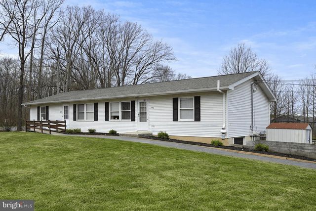 1950-1958 WEAVER ST, State College, PA 16803