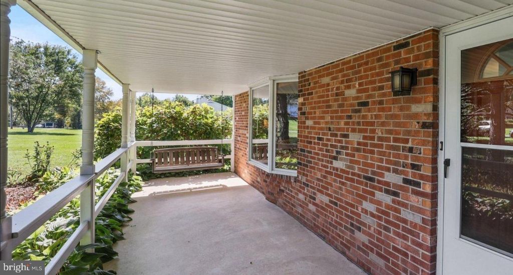 219 HOFFECKER RD, PHOENIXVILLE, PA 19460 — photo 5