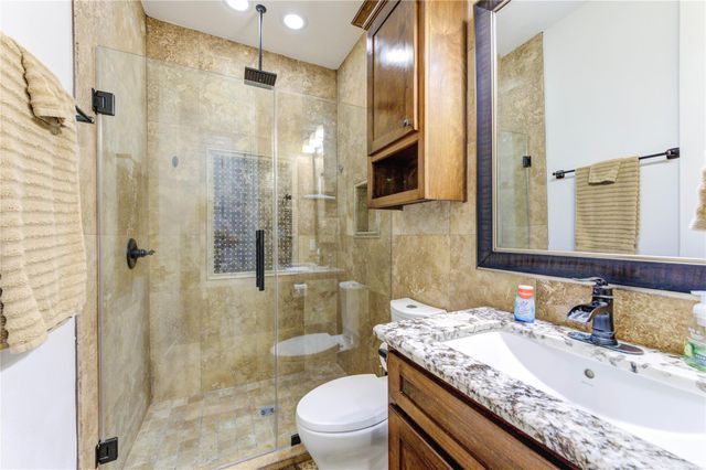 1106 Lasso Court, Alvin, TX 77511