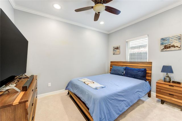 1106 Lasso Court, Alvin, TX 77511