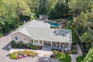 5 Butternut Court, Dix Hills, NY 11746