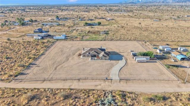 7435 Solano, Phelan, CA 92371