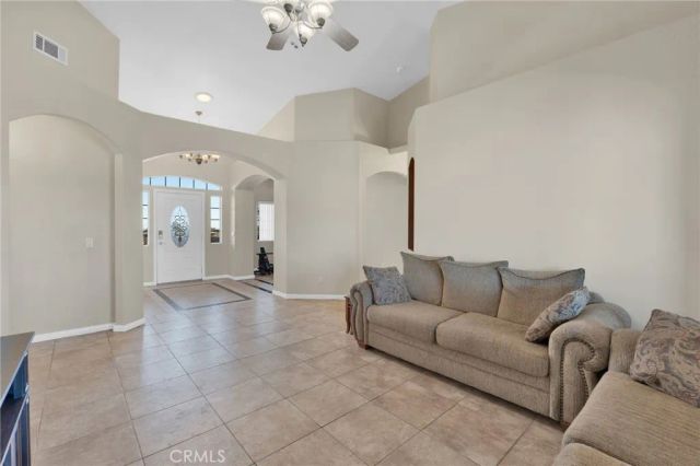 7435 Solano, Phelan, CA 92371