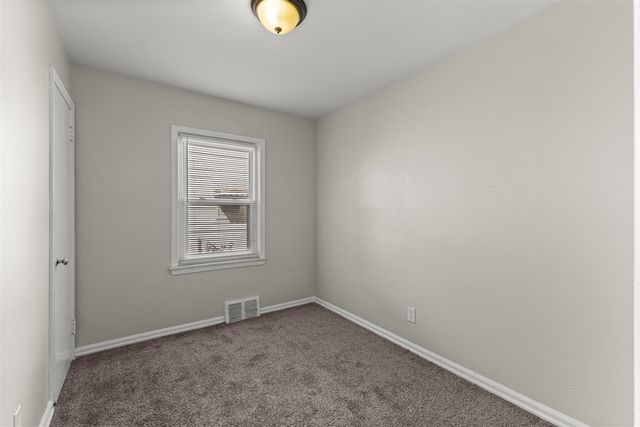 19130 Woodcrest Street, Harper Woods, MI 48225