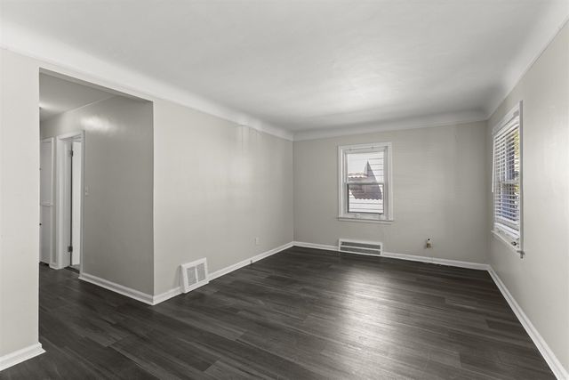 19130 Woodcrest Street, Harper Woods, MI 48225