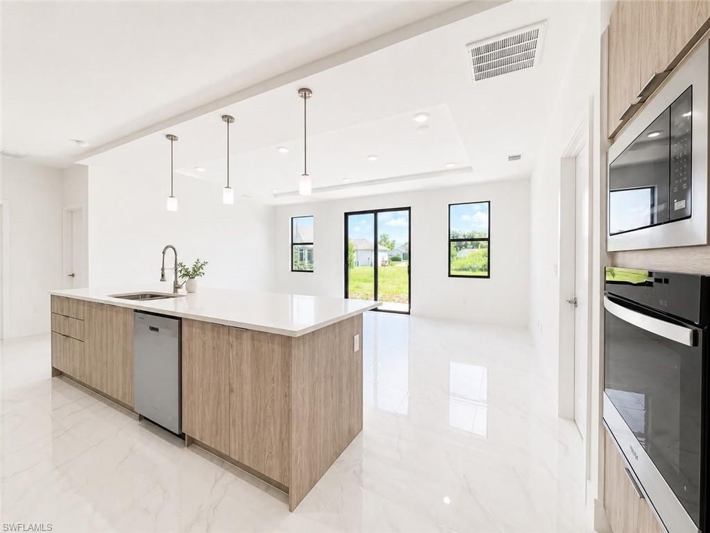 117 NW 13TH ST, CAPE CORAL, FL 33993 — photo 5