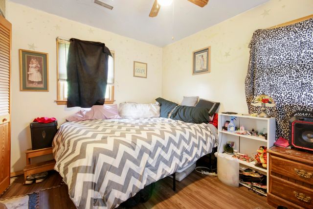 4089 Willow Street, Hobart, IN 46342