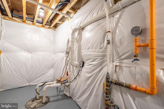 33 WHITAKER CT, Millville, NJ 08332