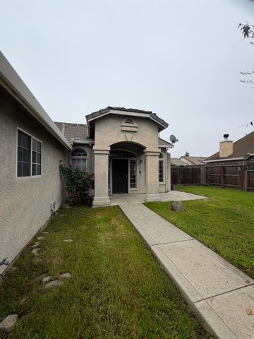 4500 Fosberg Rd, Turlock, CA 95382