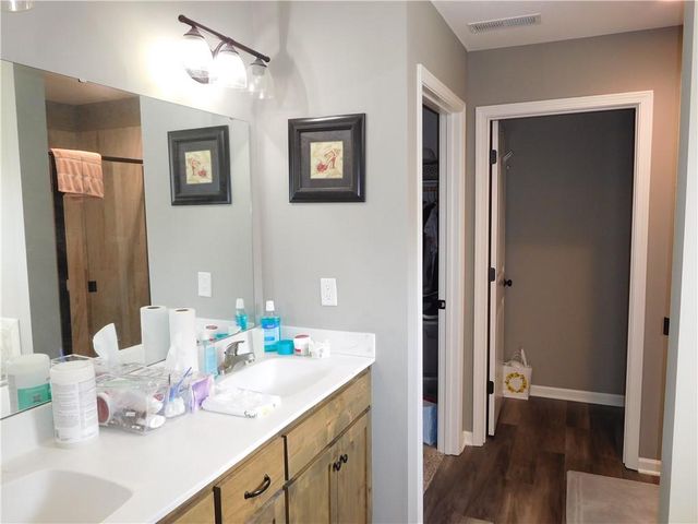 1306 SW Addie Lane, Grain Valley, MO 64029