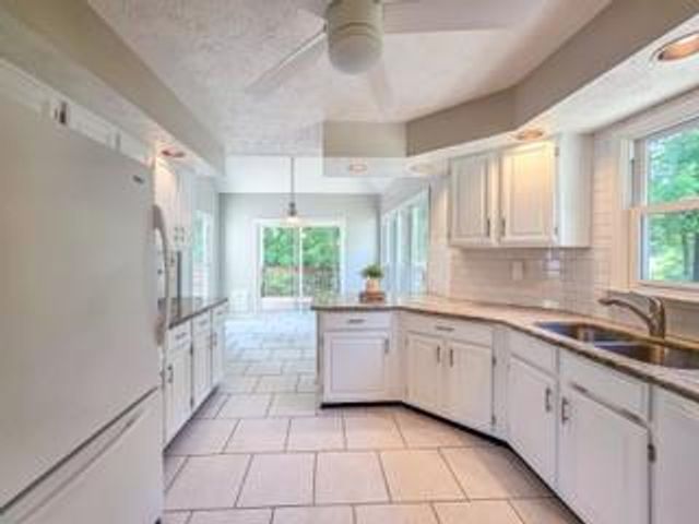 1223 Kaylyn Court, Kennesaw, GA 30152