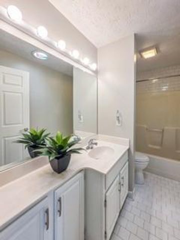 1223 Kaylyn Court, Kennesaw, GA 30152