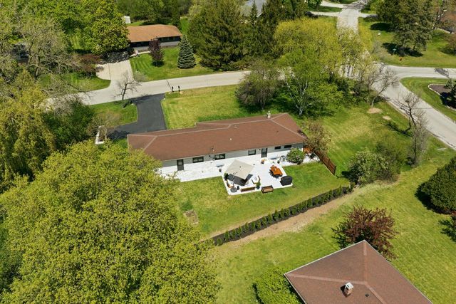17915 Evergreen COURT, Brookfield, WI 53045