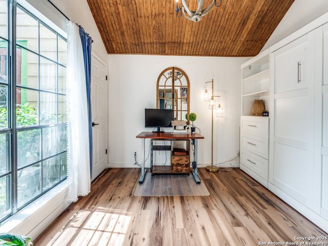 3605 Hidden Dr Apt E1, San Antonio, TX 78217