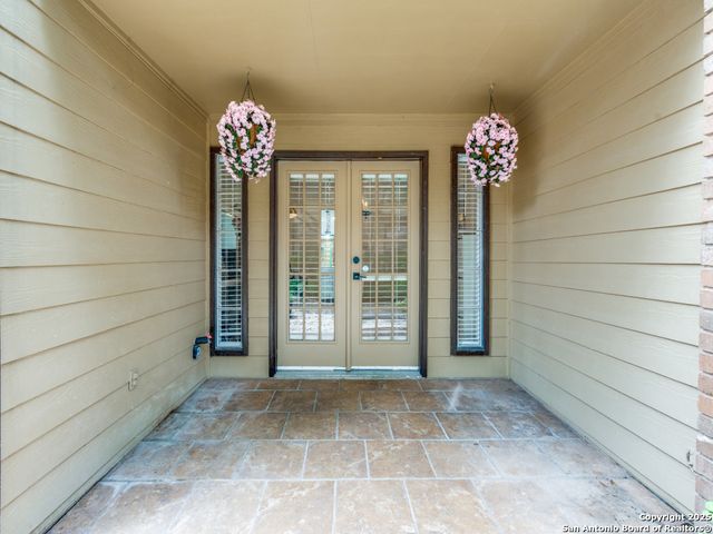 3605 Hidden Dr Apt E1, San Antonio, TX 78217