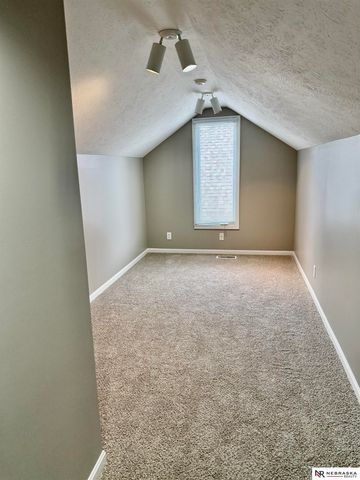 4416 S 174th Avenue, Omaha, NE 68135