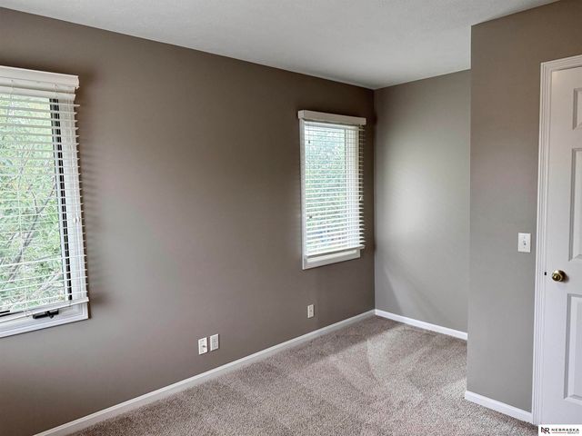 4416 S 174th Avenue, Omaha, NE 68135