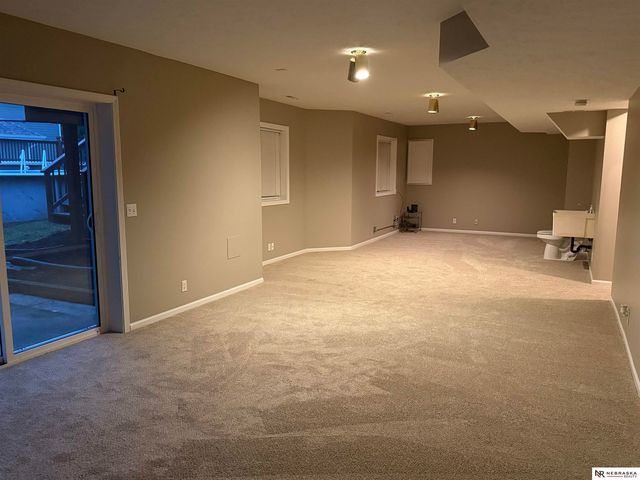 4416 S 174th Avenue, Omaha, NE 68135