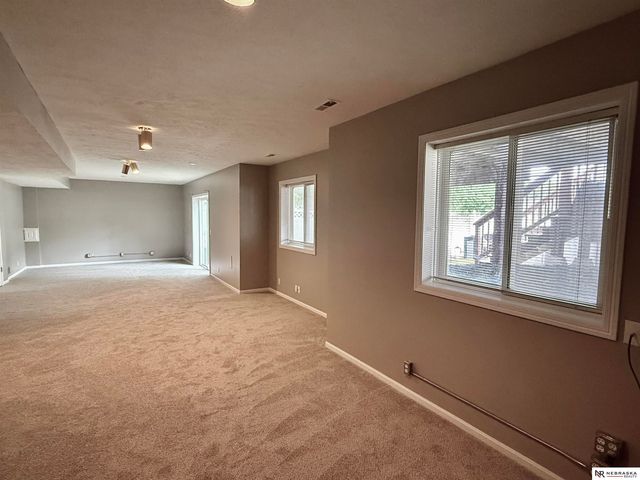 4416 S 174th Avenue, Omaha, NE 68135