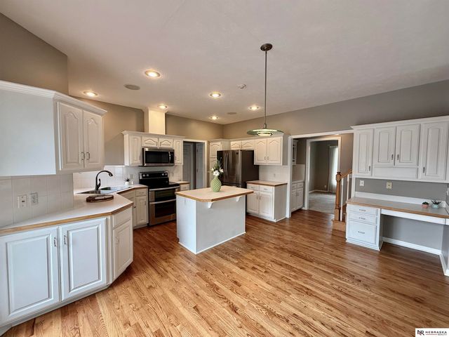 4416 S 174th Avenue, Omaha, NE 68135