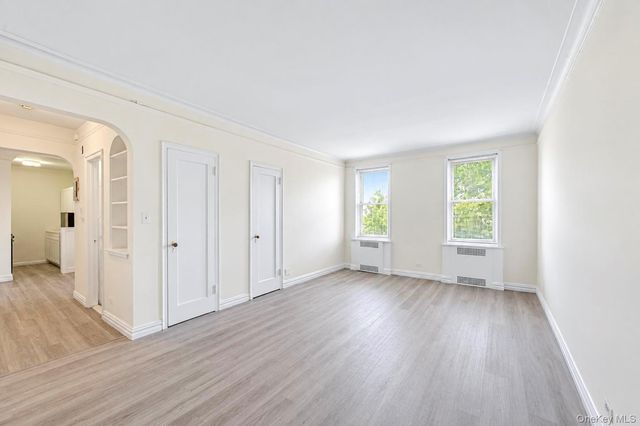 3321 Bruckner Boulevard 5G, Bronx, NY 10461