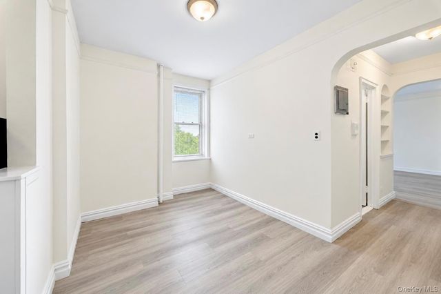 3321 Bruckner Boulevard 5G, Bronx, NY 10461